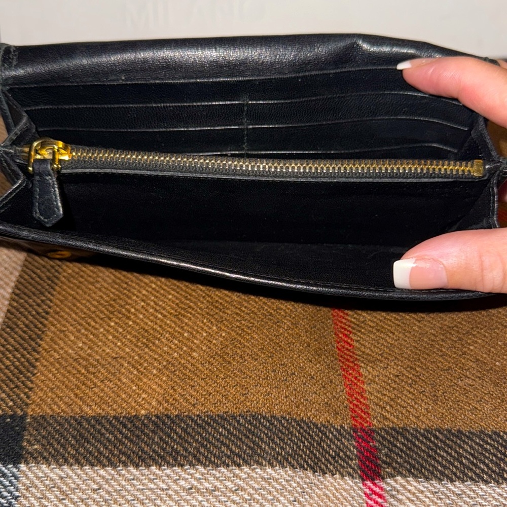 Prada Black Leather Wallet On Chain - Picture 15 of 15